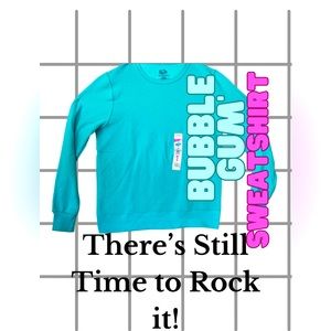 Hanes Sweatshirt in sizes Small and 2XL.